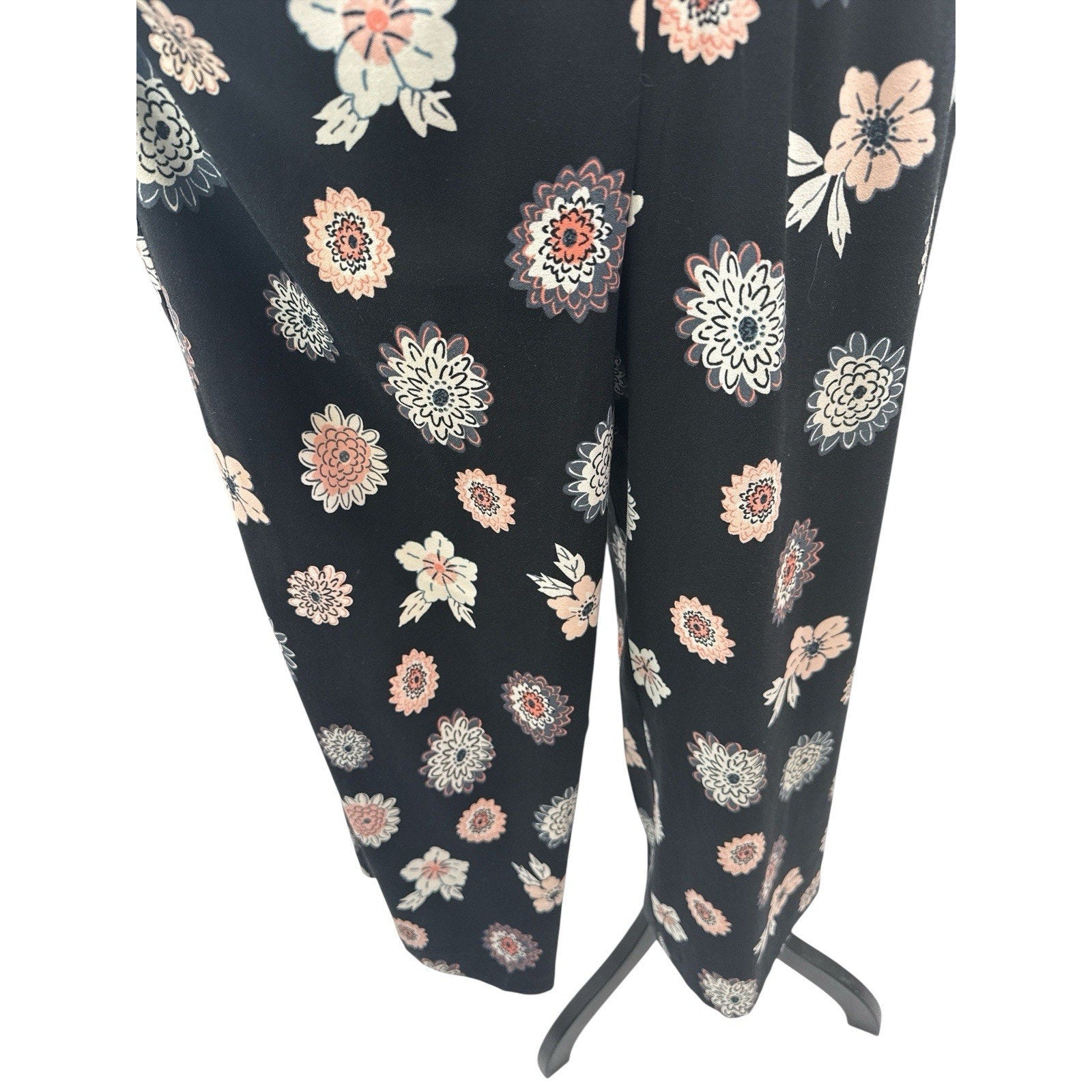 Ann Taylor Jumpsuit Womens Size M Floral Flowy