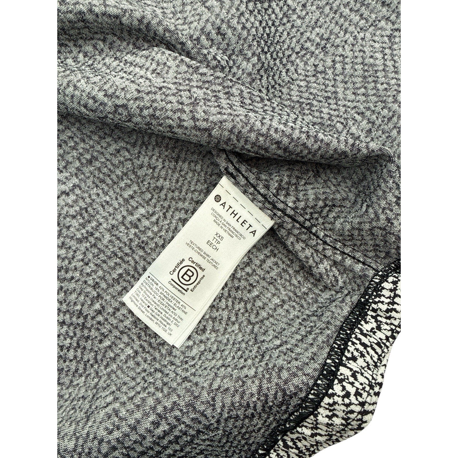 Athleta Textured Shirt Jacket Button Up in Braiden Black White Size XXS