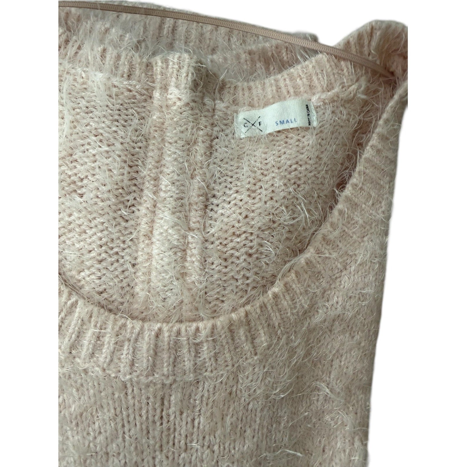 GXF by Gentle Fawn Pink Fuzzy Sweater Zip back Size Small