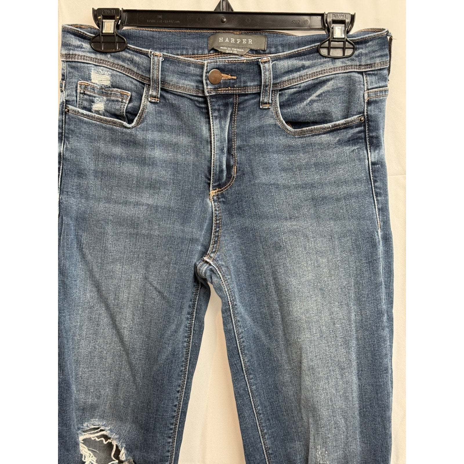 Womens Harper Distressed Skinny Jeans Size 28