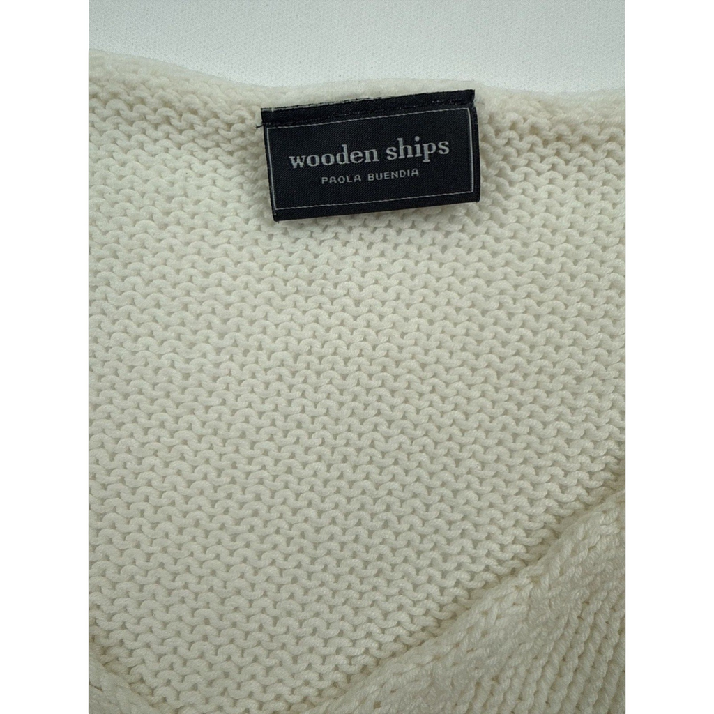 Bougiere Boutique cream cotton-acrylic blend V-neck sweater with 'salty soul' embroidery in pink.