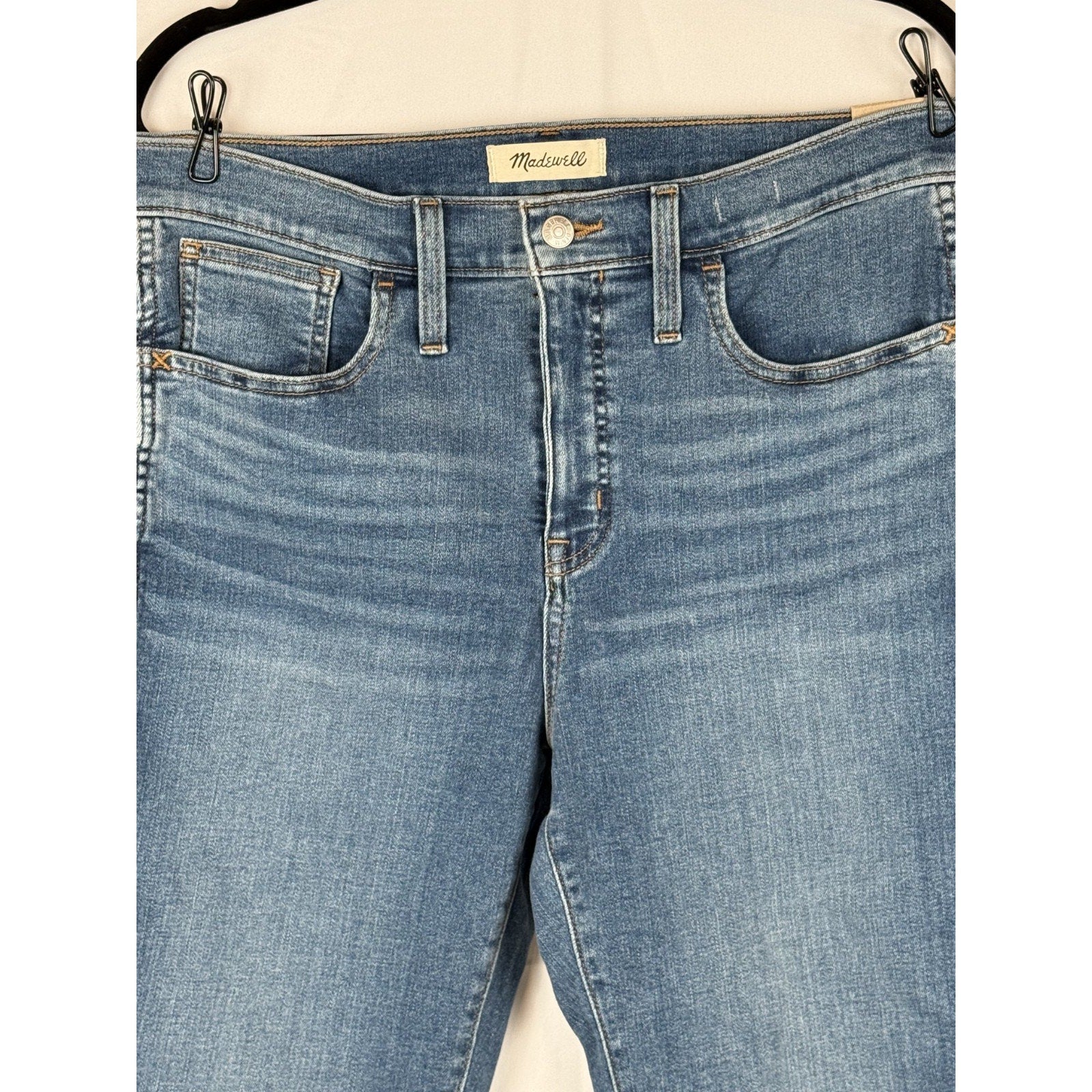 Madewell Roadtripper stovepipe jeans. 31 p